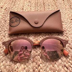 Ray-Ban Clubround Wood Classic Sunglasses RB4246M